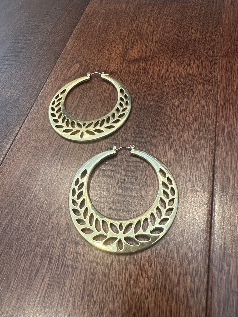 Faux Gold Leaf Cutout Hoop Earrings for Women